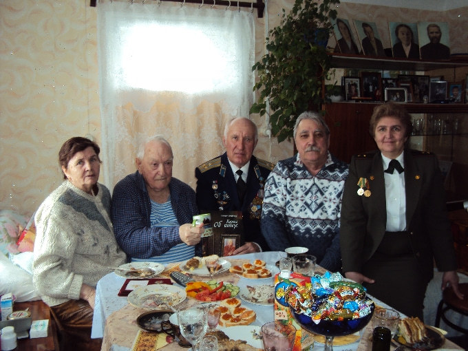 Саратовский герой 75 лет живет с осколком снаряда в голове