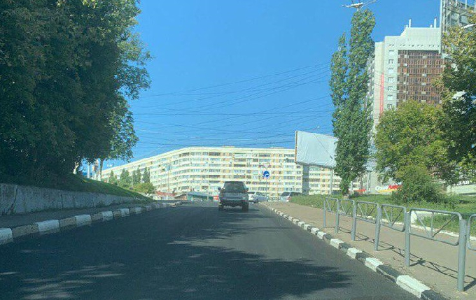 В Саратове закатали в асфальт последнюю в городе брусчатку 