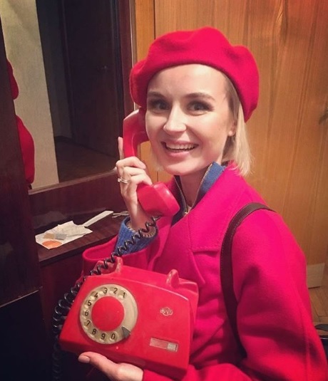 Полина Гагарина вспомнила о своем счастливом детстве в Саратове 