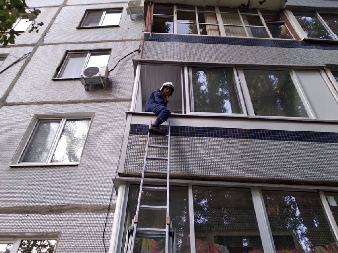 Спасатели помогли хозяйке пробраться к газовой плите
