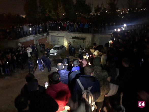 Саратовцы устроили стихийный митинг на месте гибели Лизы Киселевой
