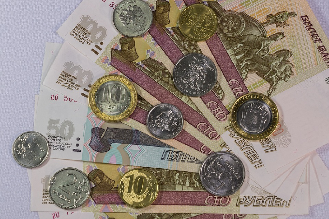 Жители Саратовской области переплатили за ЖКУ 68 млн