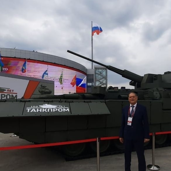 Председатель правительства обсудил саратовские предприятия на форуме «Армия-2020»