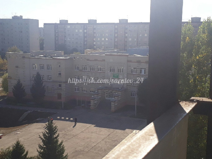Полицейские Саратова ищут виновника эвакуации школы имени Столыпина