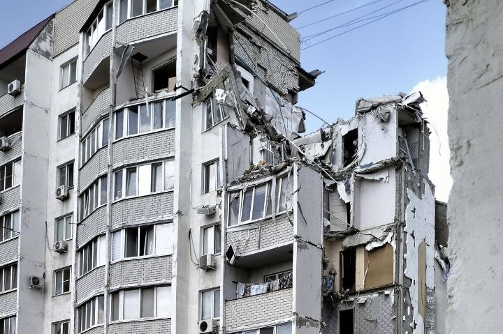 В Саратовской области объявили режим ЧС после взрыва газа в многоэтажке