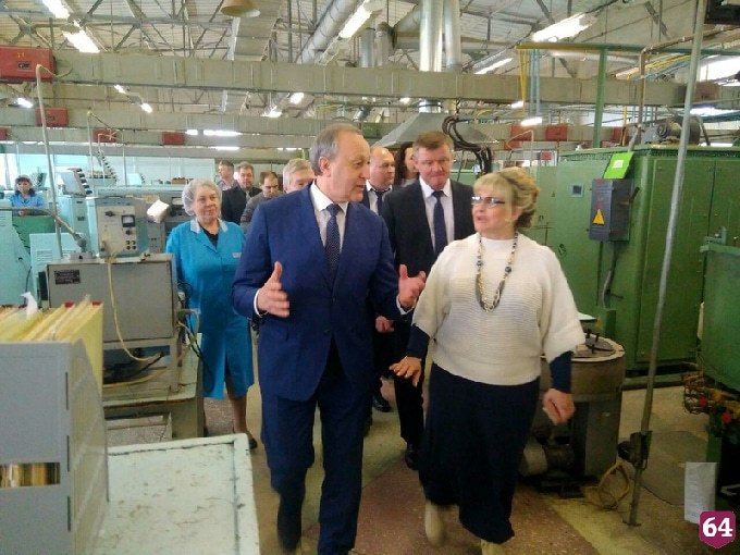 Радаев напомнил рабочим саратовского завода о конкуренции с Китаем 