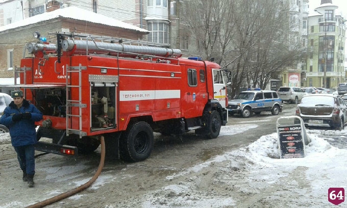В центре Саратова горел кондитерский цех 