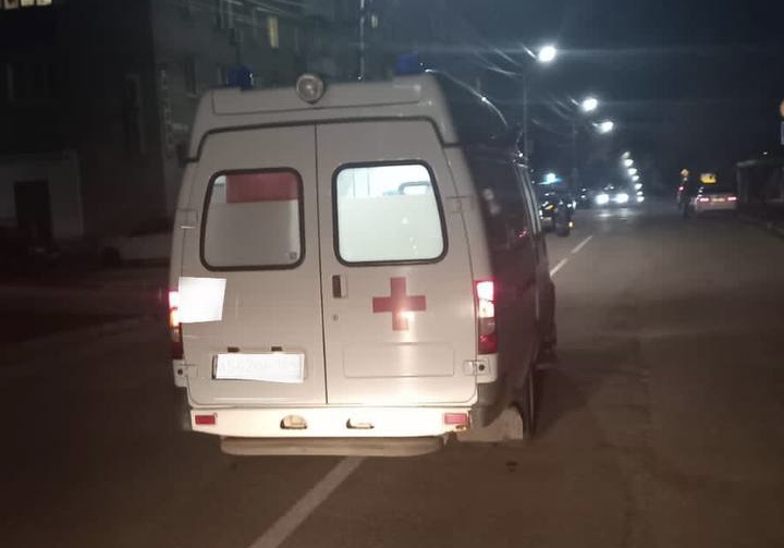 В Саратове скорая помощь сбила 13-летнего мальчика 