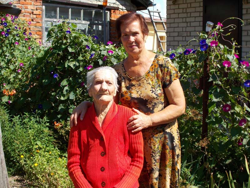 Саратовская долгожительница дважды отметила 103-й день рождения