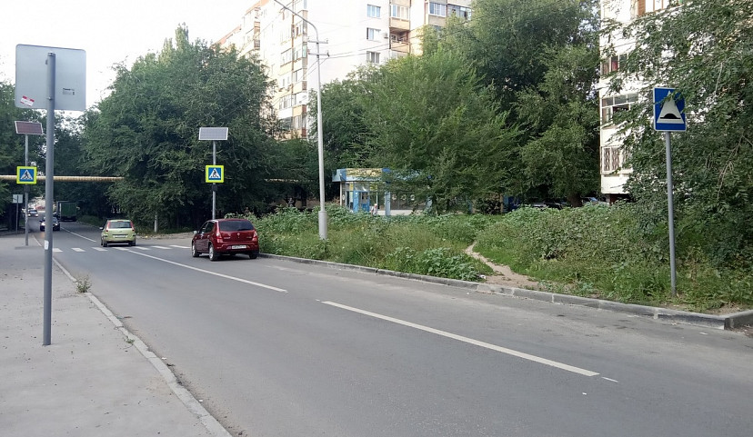В Саратове готовят список дорог для установки «лежачих полицейских» 