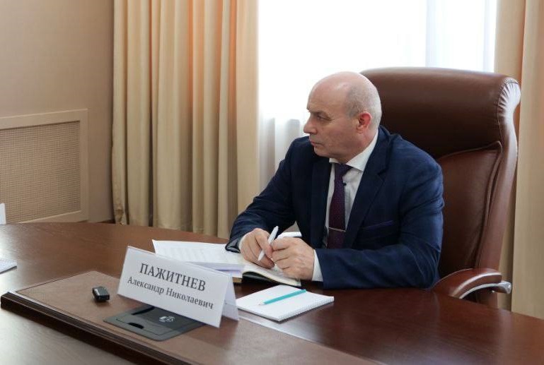 Министр образования Саратовской области освобожден от должности 