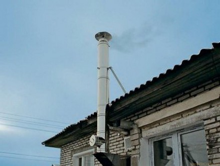 Грабитель в камуфляже похитил трубу дымохода