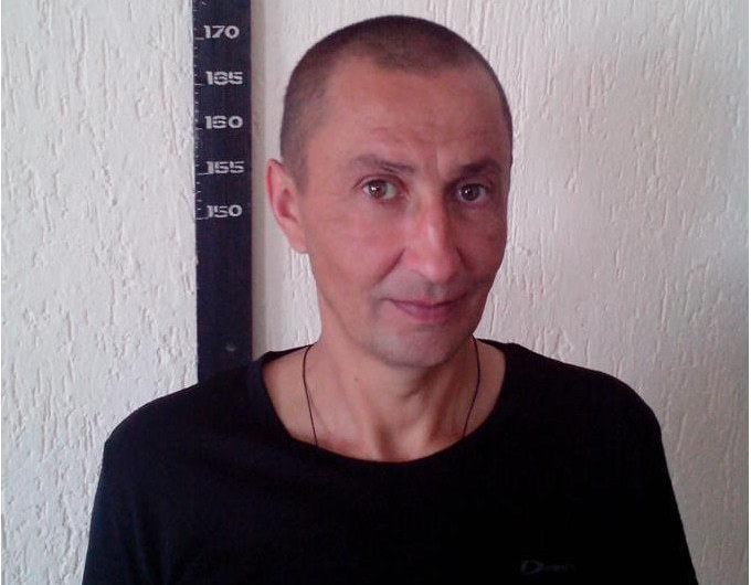 Сбежавший из колонии зэк более 40 раз ударил жену ножом из-за развода