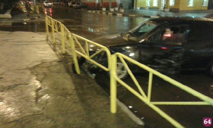 Автоледи устроила тройное ДТП в центре Саратова