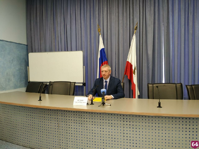 Начальник Госжилинспекции заявил о незаконности остекления балконов 