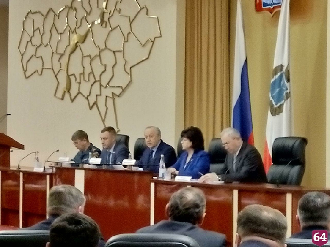 Радаев потребовал принять беспрецедентные меры для защиты населения от паводка 