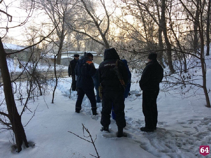 На опоре моста обнаружили труп мужчины 