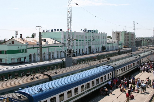 Сбежавшую из дома 14-летнюю жительницу Ростова сняли с поезда в Саратове