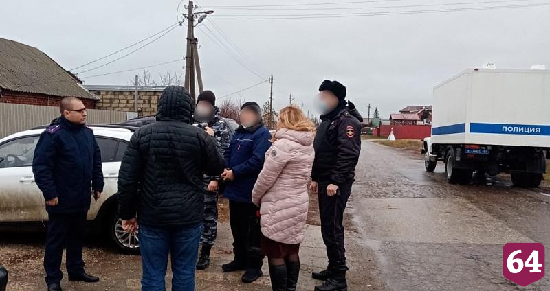 Под Саратовом мужчина в такси до смерти избил жену 