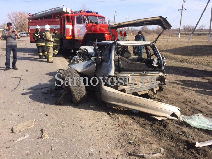 В Саратовской области в массовом ДТП погибла автоледи 