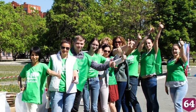  Саратовские велосипедисты помогли защитить деревья от вырубки