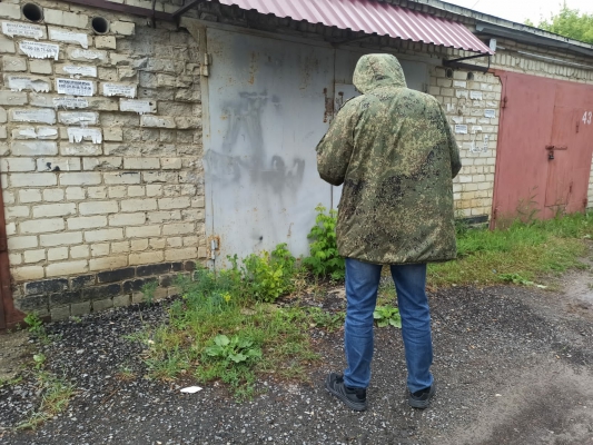 Под Саратовом нашли автомобиль с трупом в салоне