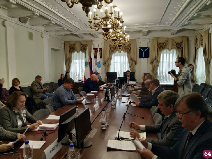 Саратов может выкупить заправку на Стрелке для строительства развязки 