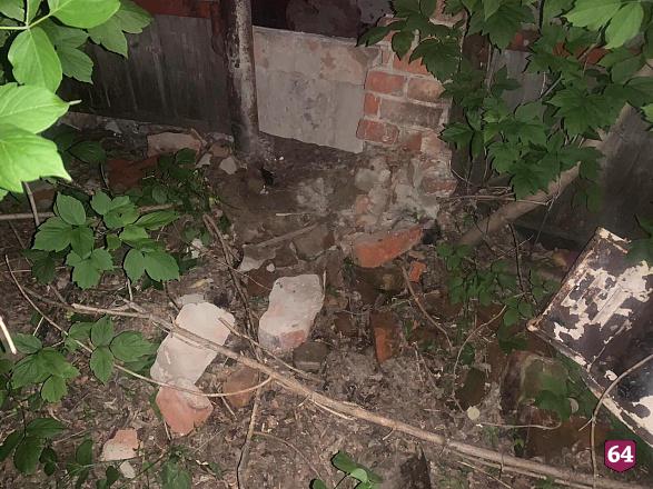 После гибели школьника под стеной гаража возбуждено дело о халатности