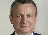 Депутат уличил митингующих коллег из оппозиции в уходе от реальной работы 