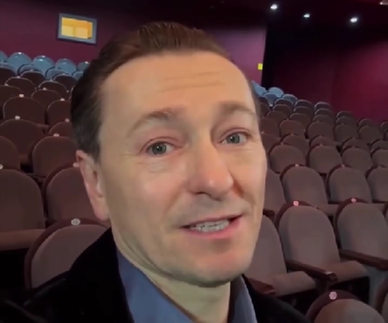 Актер Сергей Безруков приехал в Саратов и назвал свою несбыточную мечту