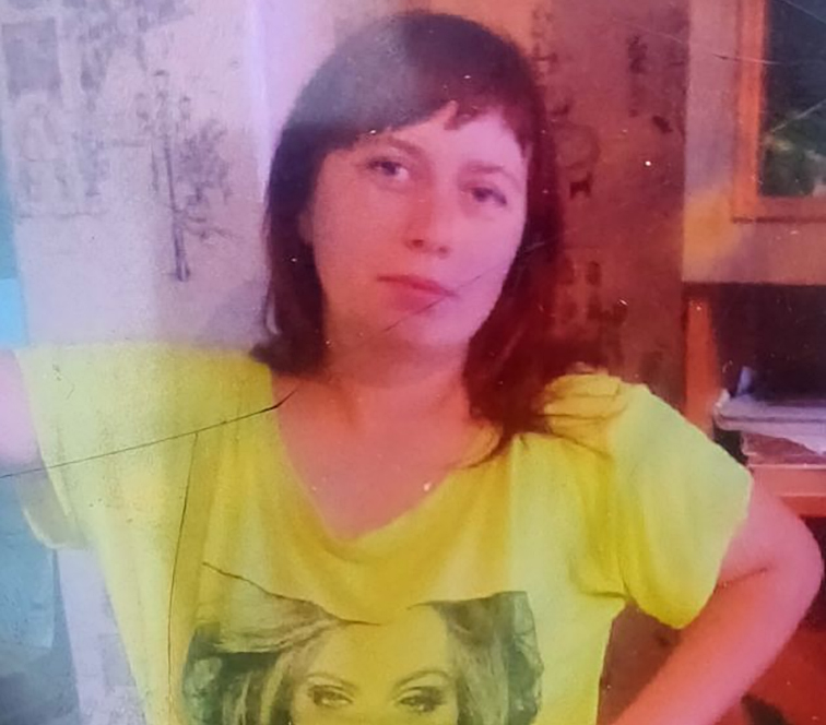 Ограниченная в правах мать пропала с 8-летней дочерью