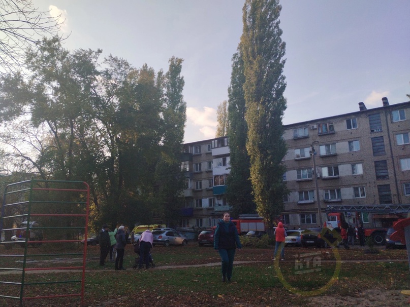 Пенсионер пострадал на пожаре в пятиэтажке под Саратовом