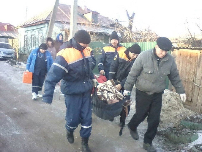 Утопленника нашли по вмерзшей в лед перчатке 