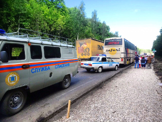 Спасатели искали в лесу пропавшего пассажира автобуса из Крыма 