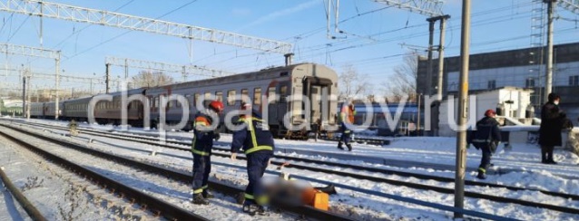 В Саратове поезд отрезал мужчине голову