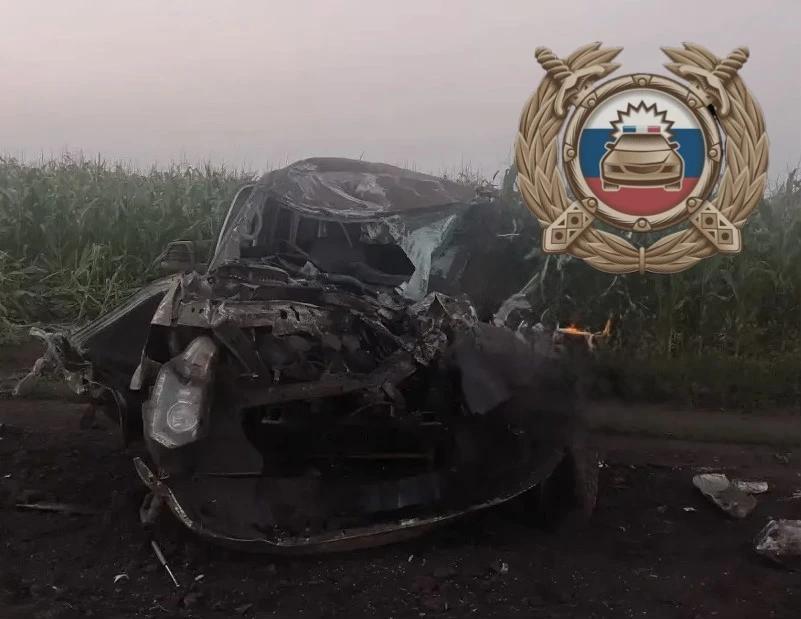 Женщина погибла в аварии на полевой дороге в Саратовской области