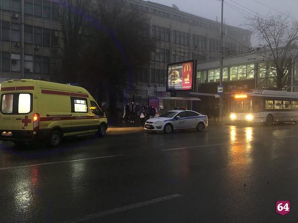Женщина пожаловалась на опасный перекресток в центре Саратова