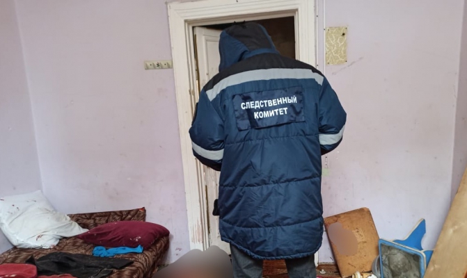 В аварийном доме найден труп неизвестного с разбитой головой