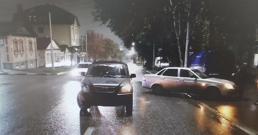 Виновник ДТП на Мясницкой заплатит автоледи компенсацию за тяжелые травмы