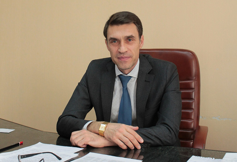 Уборкой саратовских дворов займется «десант» чиновников  