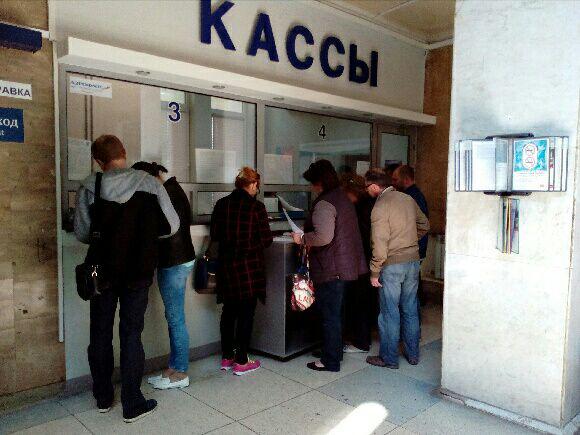 Клиенты не могут вернуть деньги за билеты на рейсы «Саратовских авиалиний»