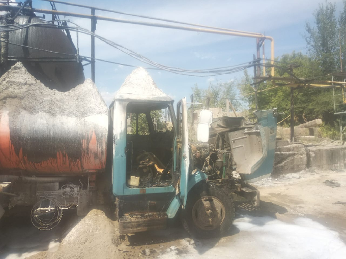 В Саратове трое залитых битумом рабочих погибли от ожогов 