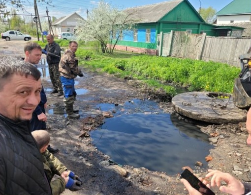 Жители пожаловались в прокуратуру на затопленные участки домов