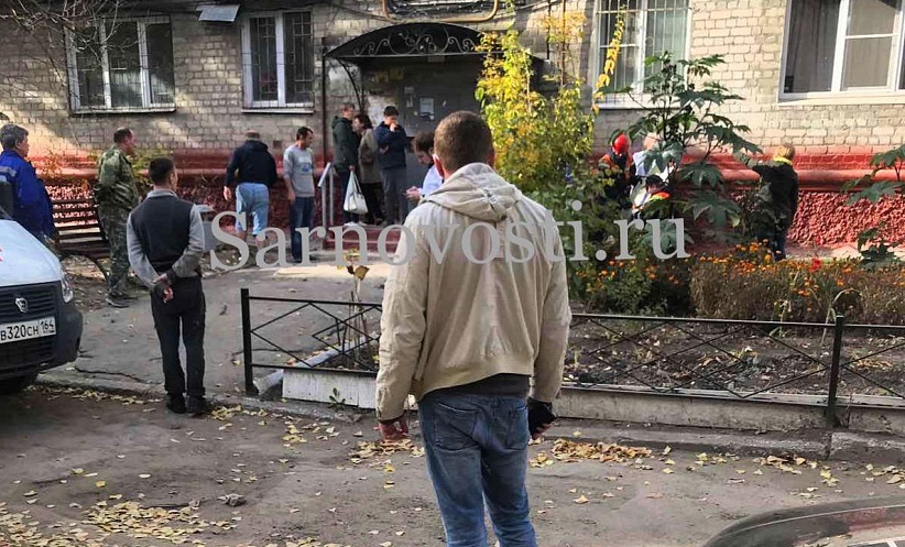 Врачи спасают жизнь выброшенной из окна 5-летней девочки 