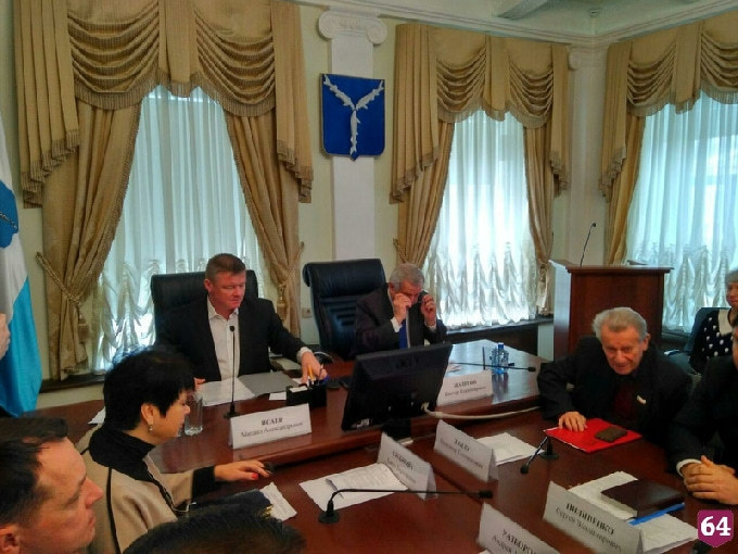 В Саратове после гибели 5-летнего мальчика нашли 187 открытых колодцев  