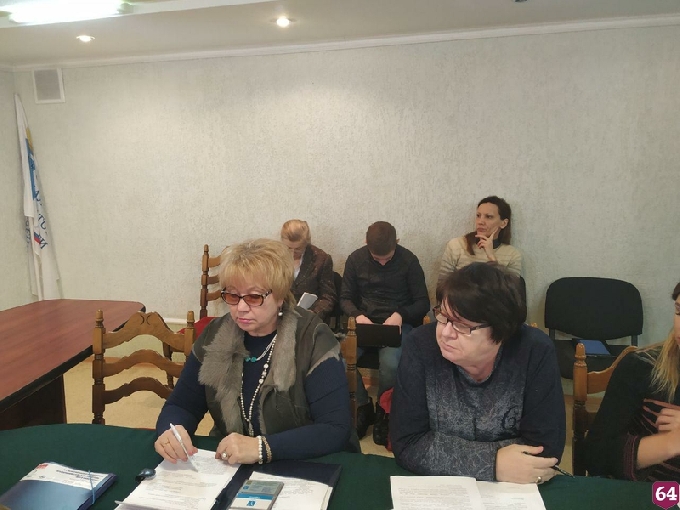 Саратовцам продают сделанные не по стандарту сосиски 