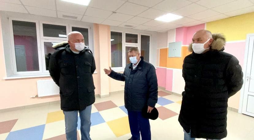 Депутат Госдумы призвал наказать подрядчика рублем