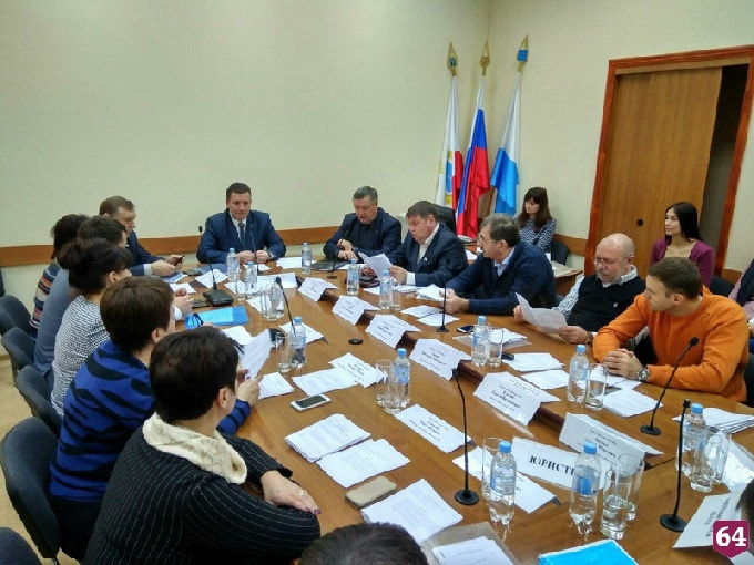 Депутаты гордумы намерены вручать больше грамот саратовцам 