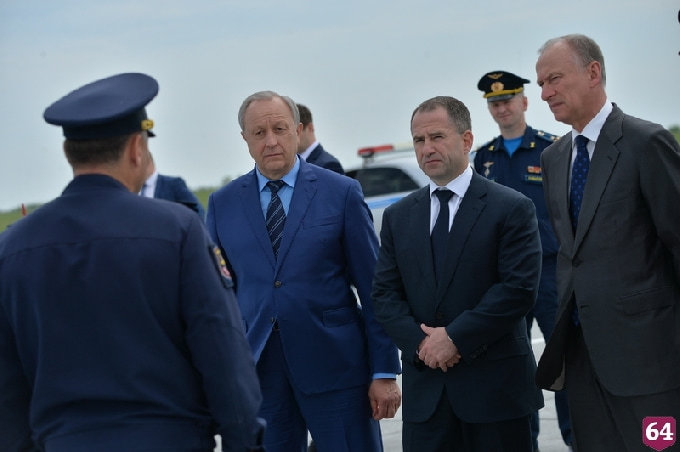 Секретарь Совбеза Патрушев оценил авиабазу в Энгельсе