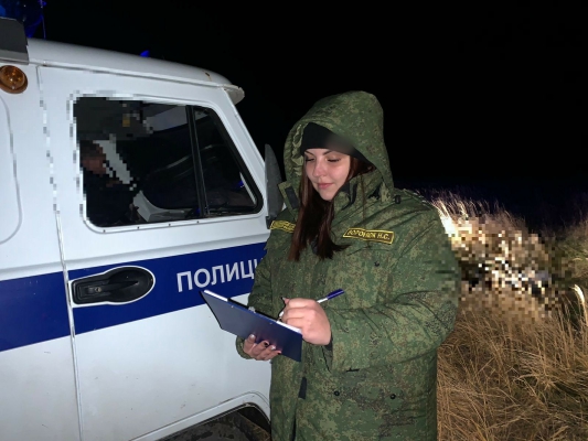 Пастух обнаружил в поле труп неизвестного мужчины